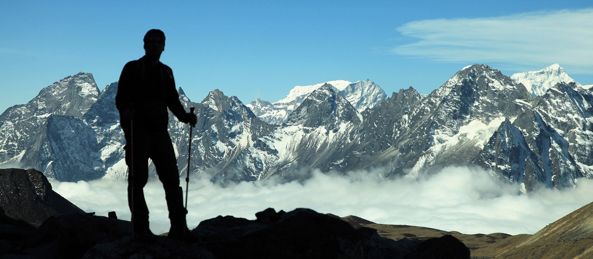 banner_1900x831_Nepal_explorer_trekking_shutterstock_52983277