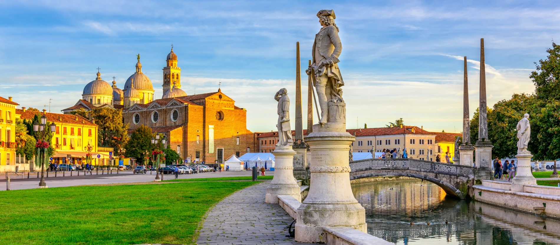 Banner_Italien_Padua_square Prato della Valle and Basilica Santa Giustina_AdobeStock_243720449 (2)