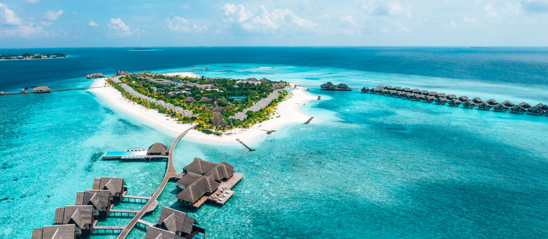 Maldiverna_Heritance Aarah_Aerial View – Island 1_1900x831